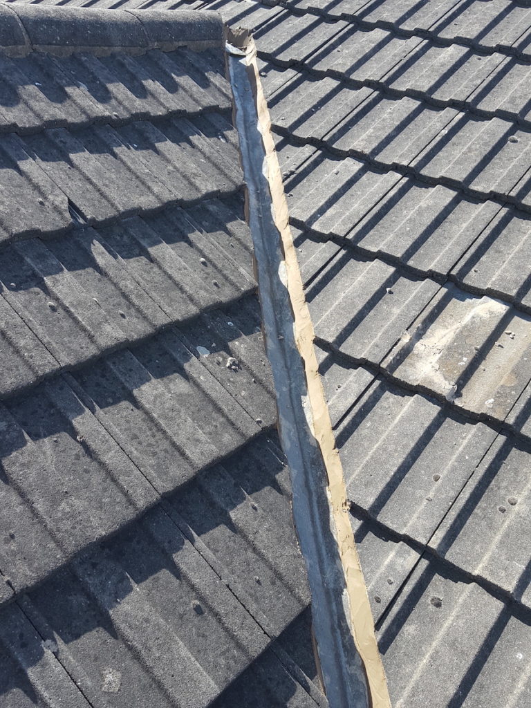 The History of roofs [ Infographic ] - Raven Roofing
